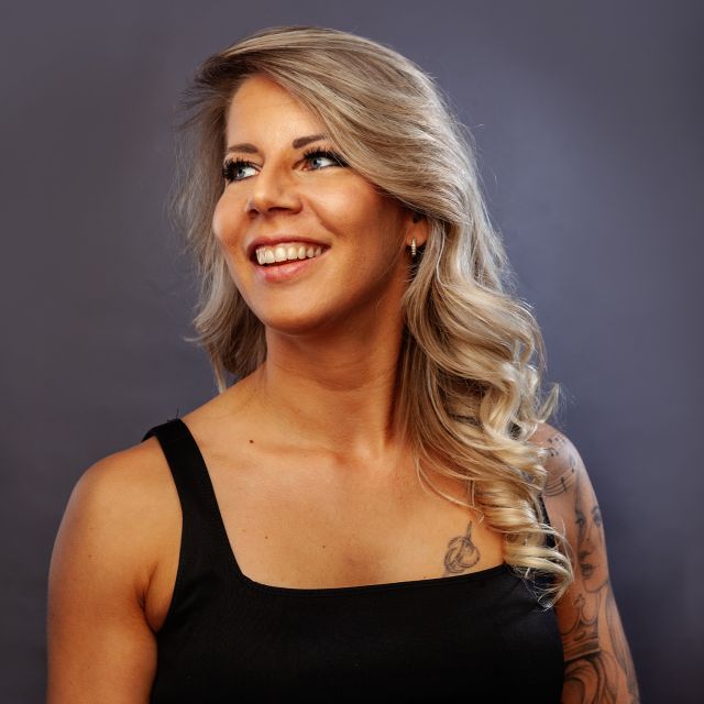 DJ Ginia